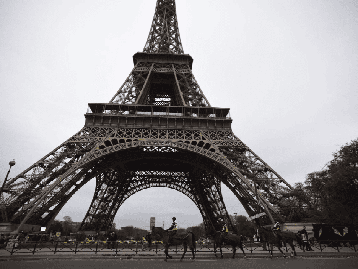 La Torre Eiffel volverá a abrir el viernes tras una huelga de sus trabajadores