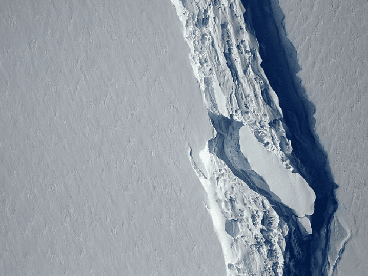 Se desprendió un iceberg de más de un billón de toneladas