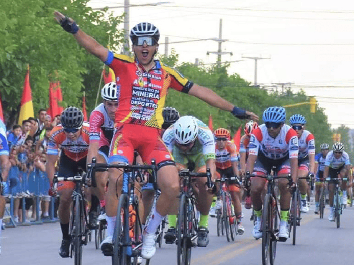 Nicolás Naranjo segundo en la "Vuelta de San Juan"