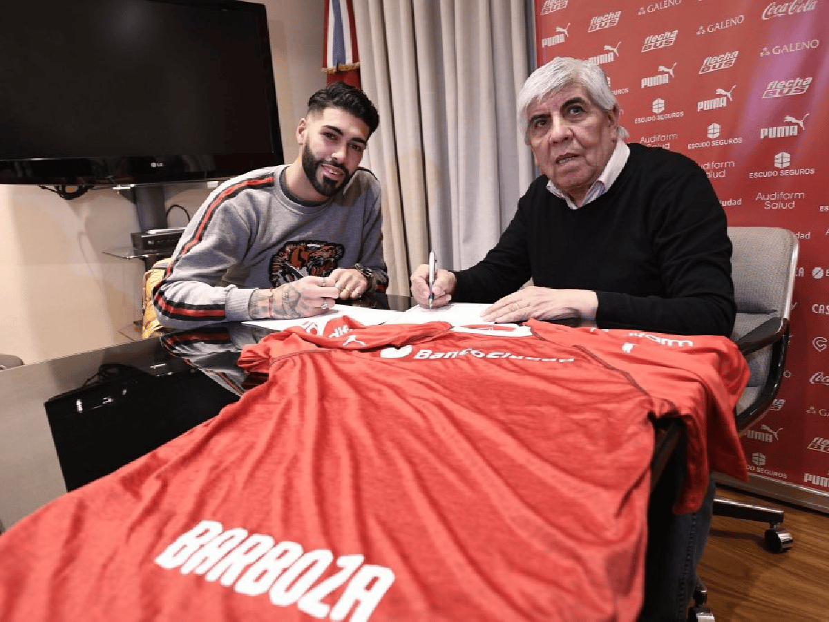 Barboza firmó con el “Rojo”