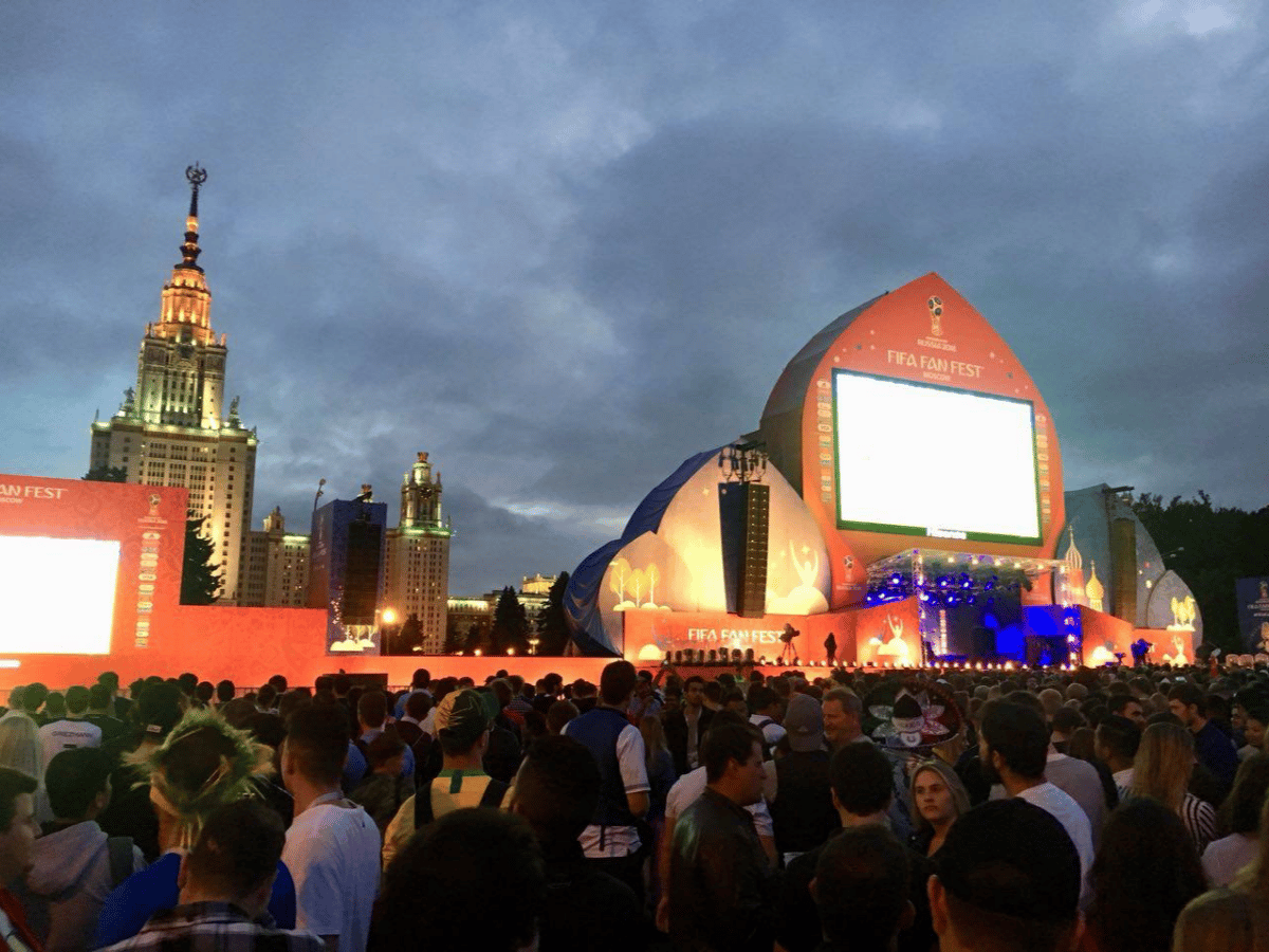 Francia-Bélgica, en el Fan Fest de Moscú