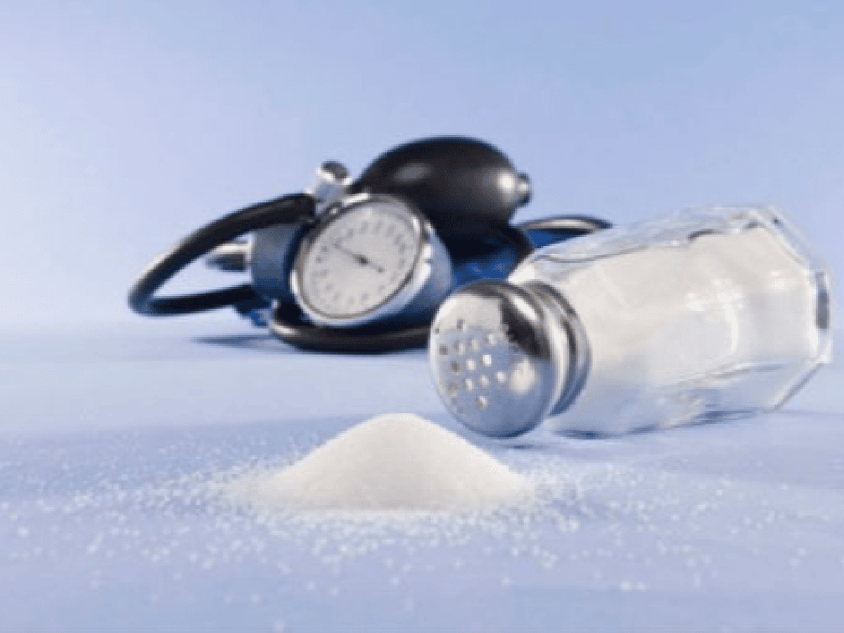 El consumo excesivo de sal es el  principal factor de riesgo de hipertensión