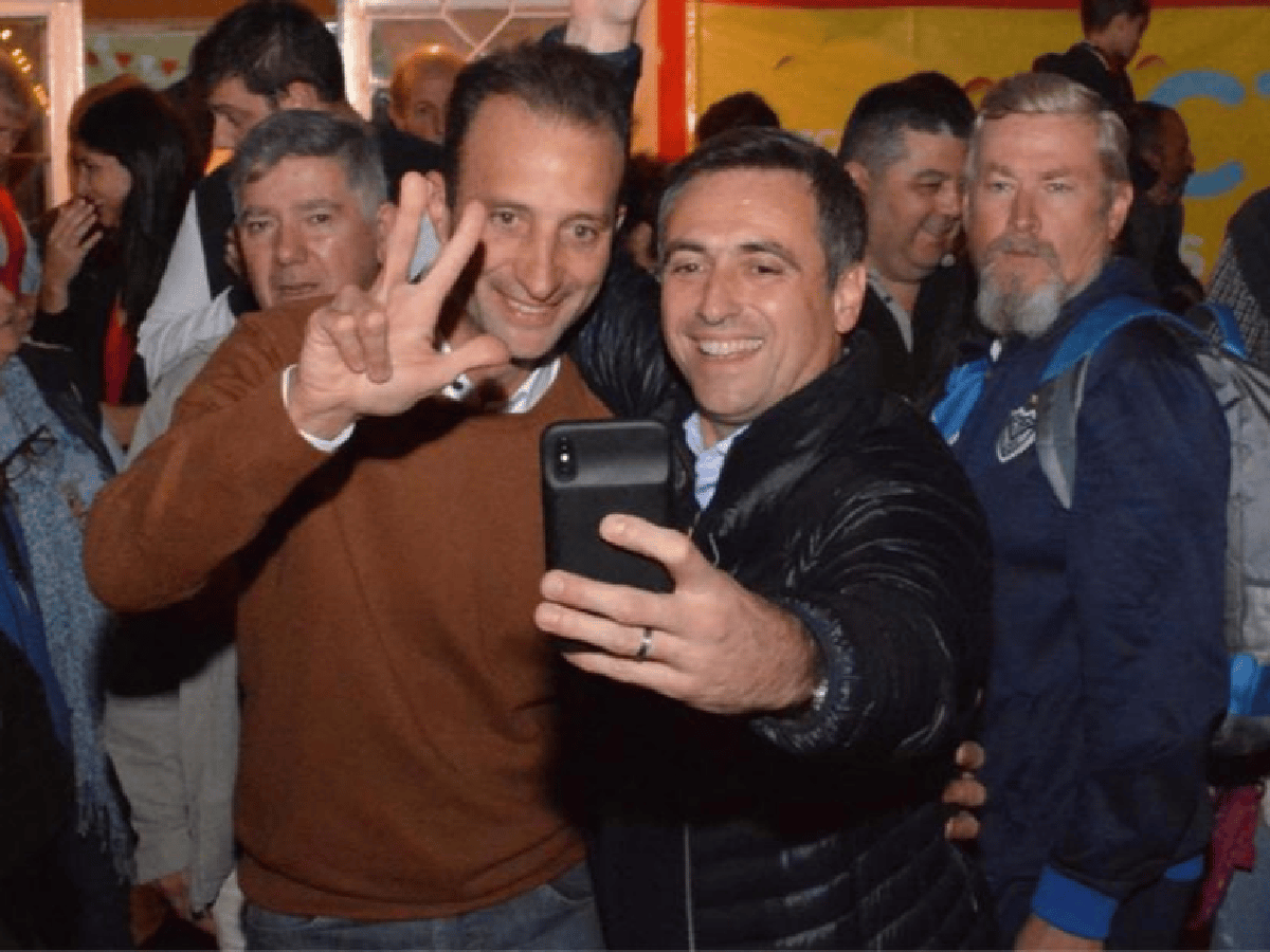 Mendoza, Córdoba y Río Negro eligieron intendentes y candidatos:  festejaron el PJ y frentes locales   