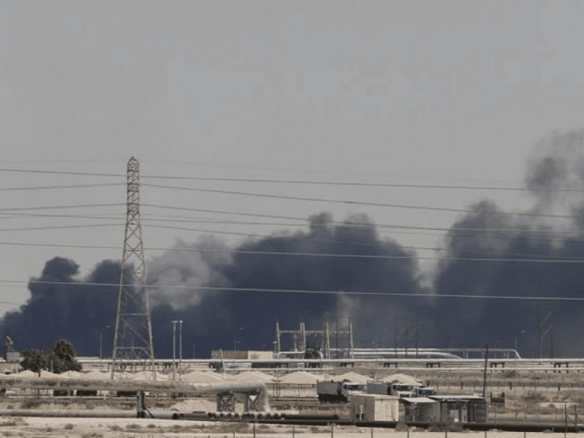 Arabia Saudita: ataque con drones sube precio del petróleo