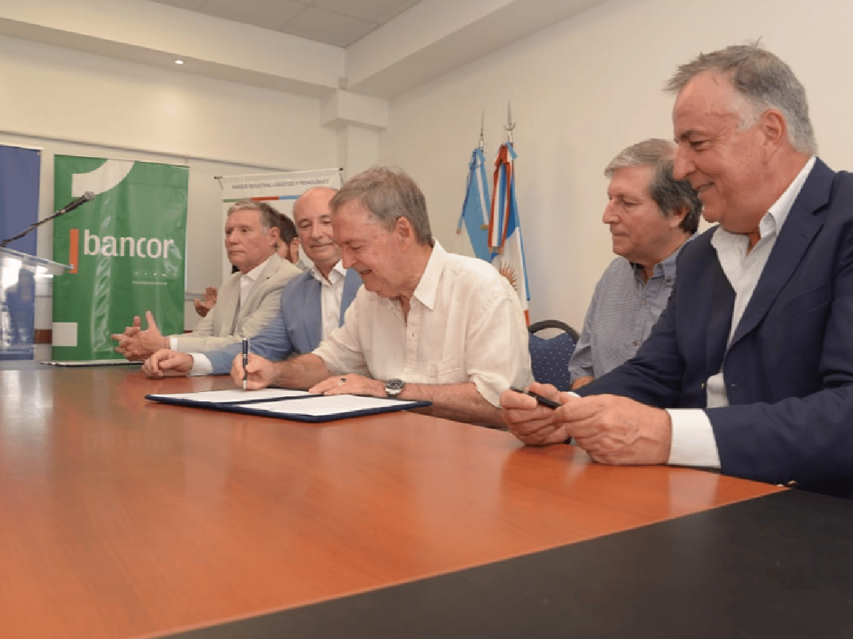 Córdoba lanzó una línea de crédito para llevar gas a las industrias