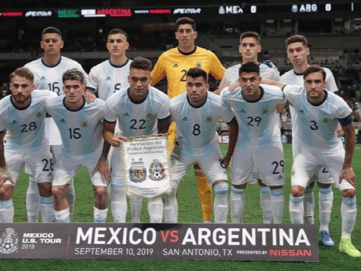 Argentina "paseó" al seleccionado mexicano del Tata Martino