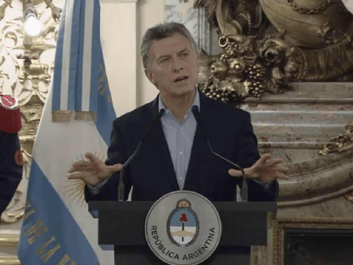 "Vamos a sacarle el poder a los mafiosos", aseguró Macri