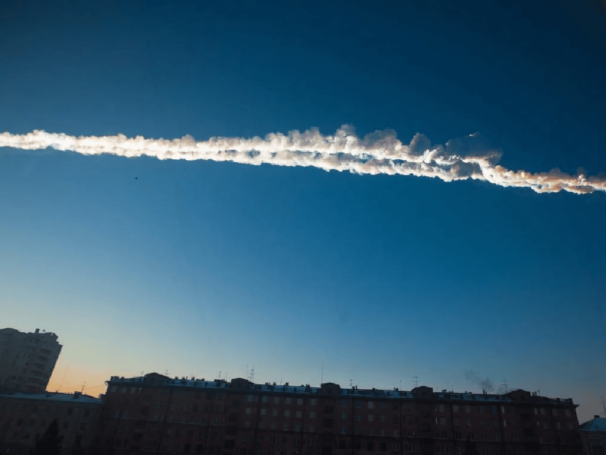 Creen que un meteorito interestelar impactó contra la Tierra y podría traer vida de otro sistema planetario