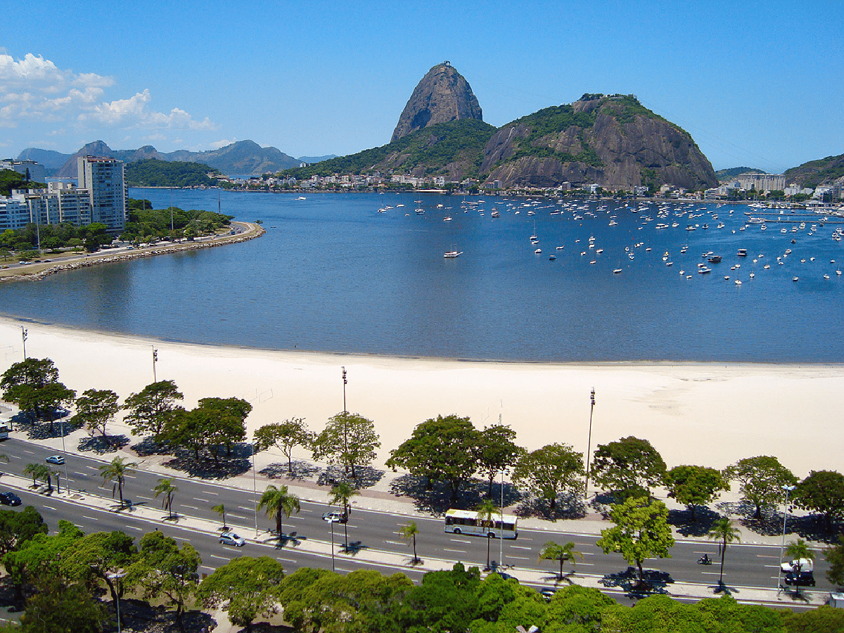 Dos de cada tres playas brasileñas tienen algún nivel de contaminación