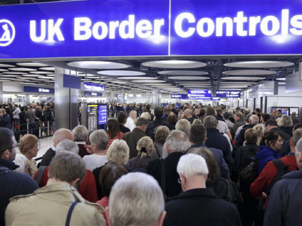 Un estudio asegura que el Reino Unido necesita 200.000 trabajadores inmigrantes al año
