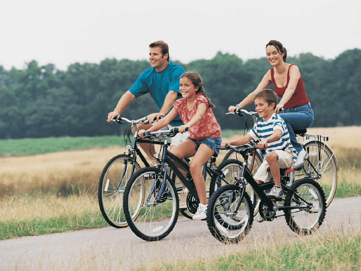 Bicicleteada en el Día de  la Salud: alimentación sana y actividad física 