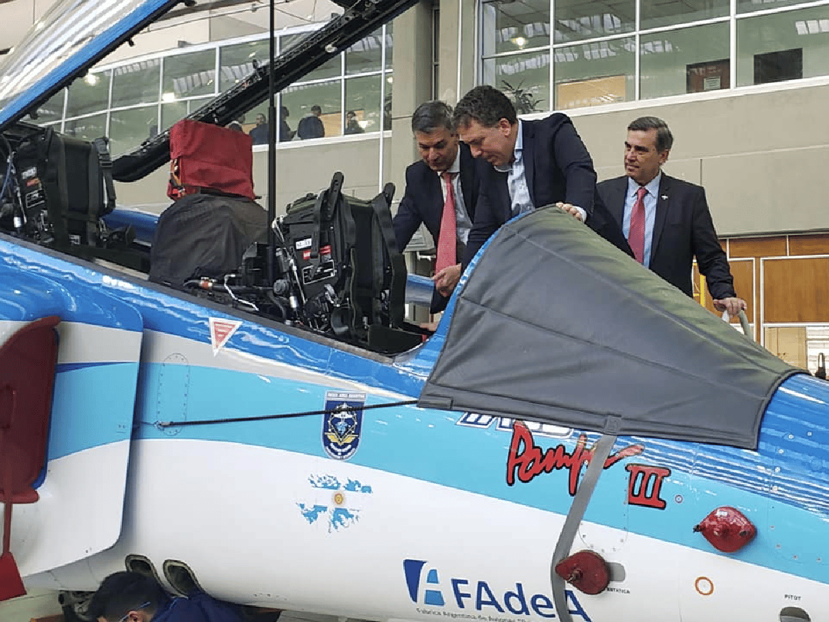 Guatemala no le comprará  aviones Pampa a Fadea