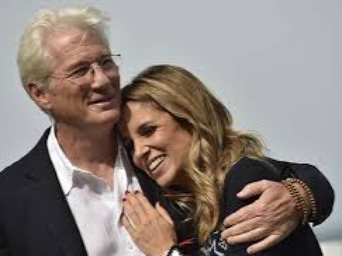 Richard Gere será papá a los 68 años con su esposa española, Alejandra Silva