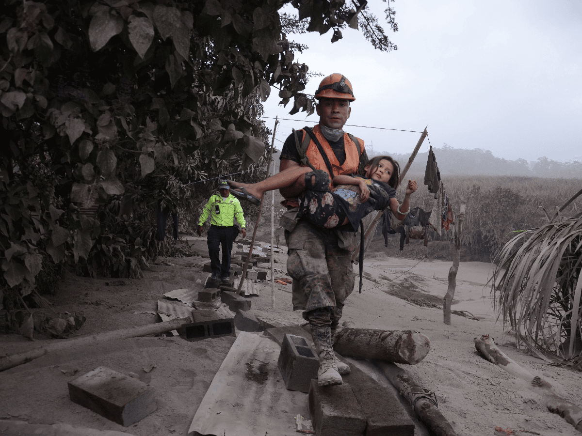 Guatemala: al menos 62 muertos y 1,7 millones de afectados por la erupción del Volcán de Fuego