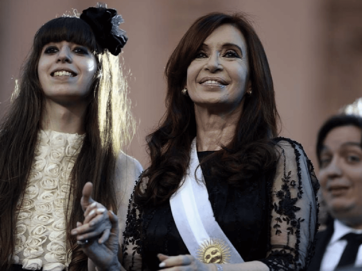 Envian a juicio a Cristina Kirchner y sus dos hijos por lavado de dinero