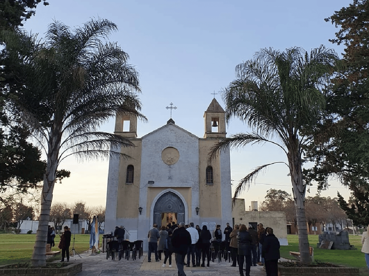  Con “campanadas de Centenario”  la iglesia San Roque celebró en Quebracho Herrado      