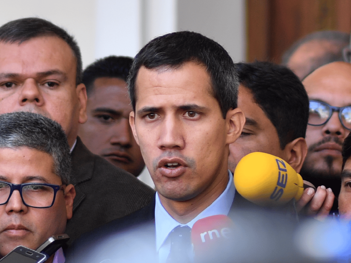 Guaidó declaró “alarma nacional” por apagón que paraliza Venezuela