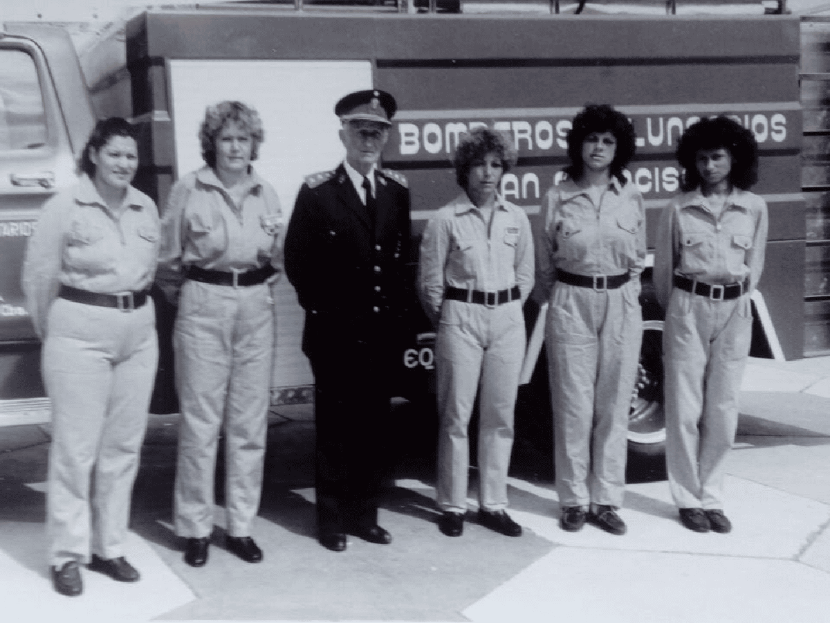 Ley y tragedia: la historia que  llevó a la desaparición de la brigada femenina de bomberas