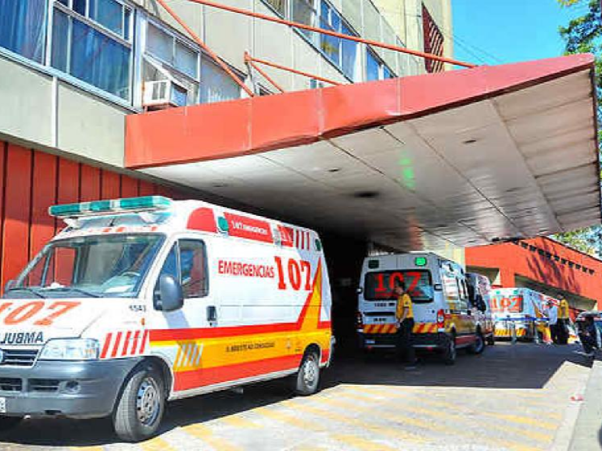 Luego de un accidente un automovilista apuñaló a otro en el rostro