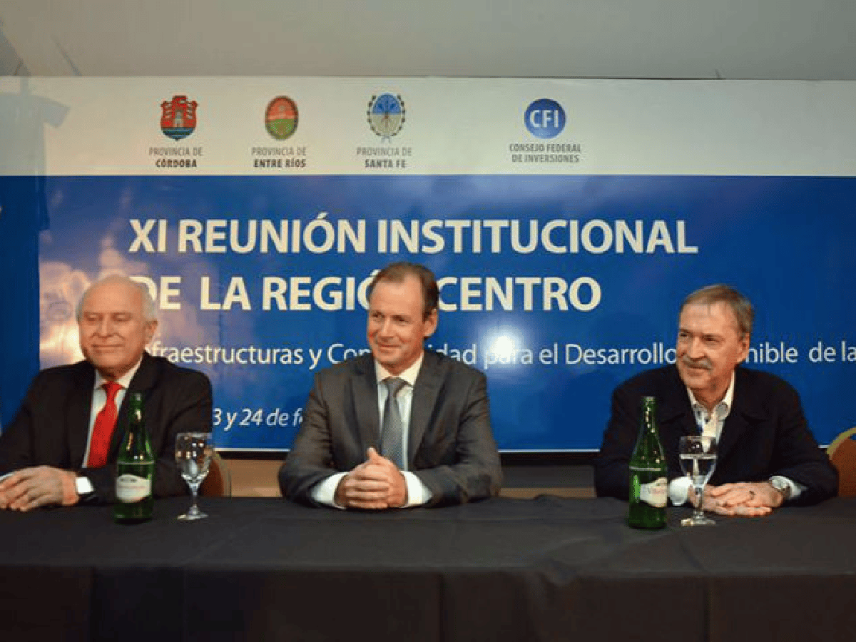 Infraestructura y productividad, temas de la  reunión de gobernadores de la Región Centro   