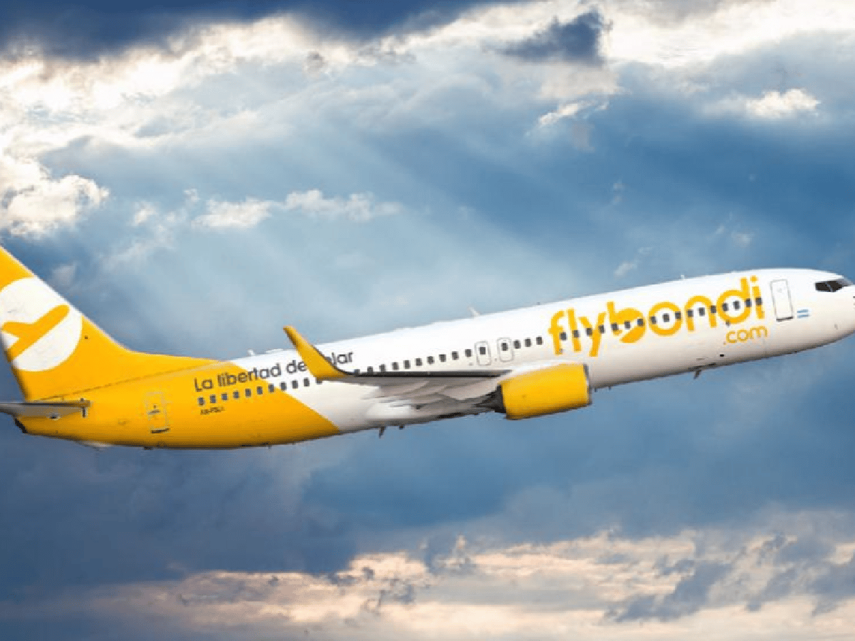 Flybondi "despega" de los dichos de ex CEO y dice que seguirá operando "con todos los gobiernos"