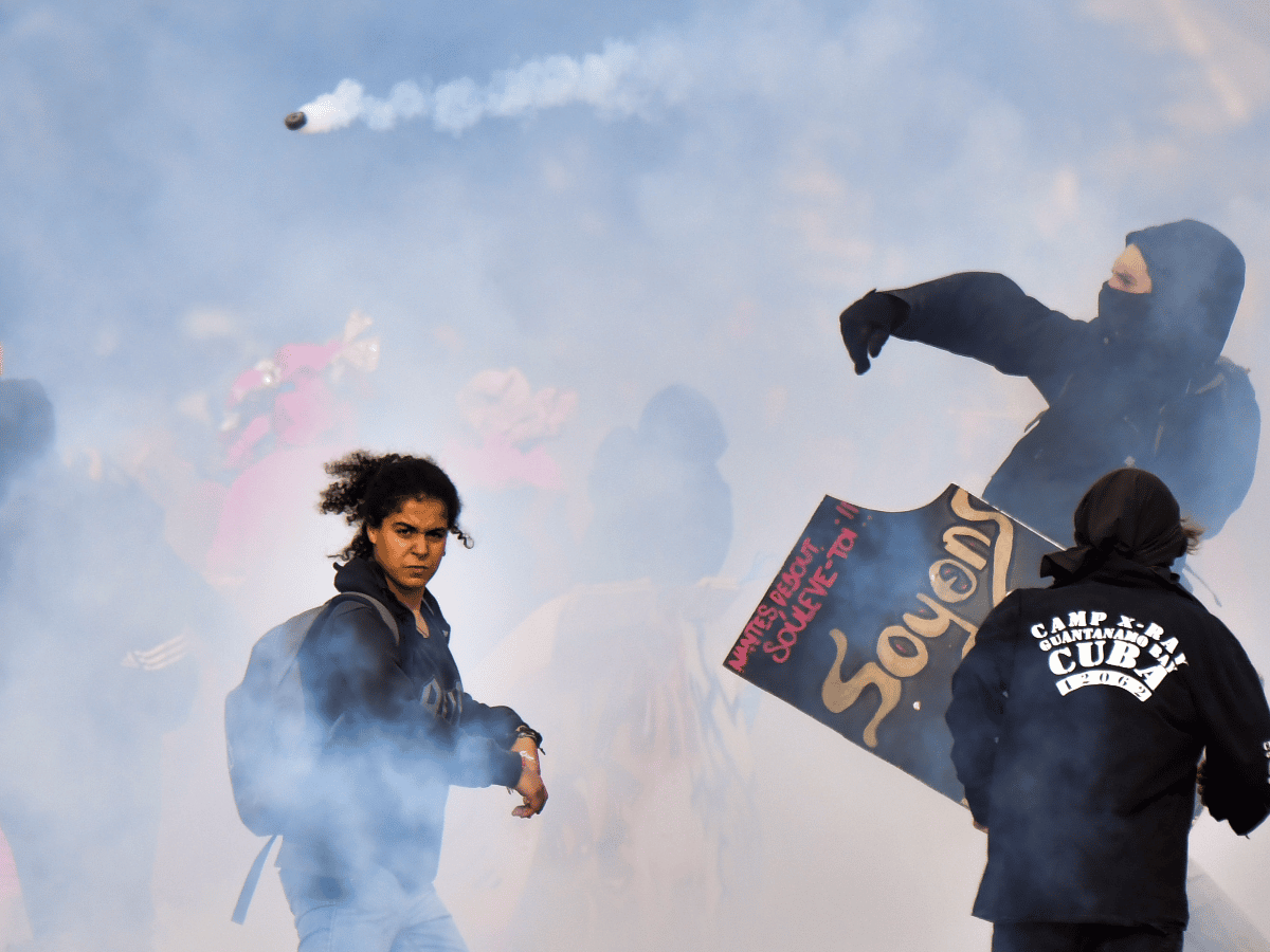 Protestas en Francia y disturbios en parís por la reforma laboral que impulsa Macron