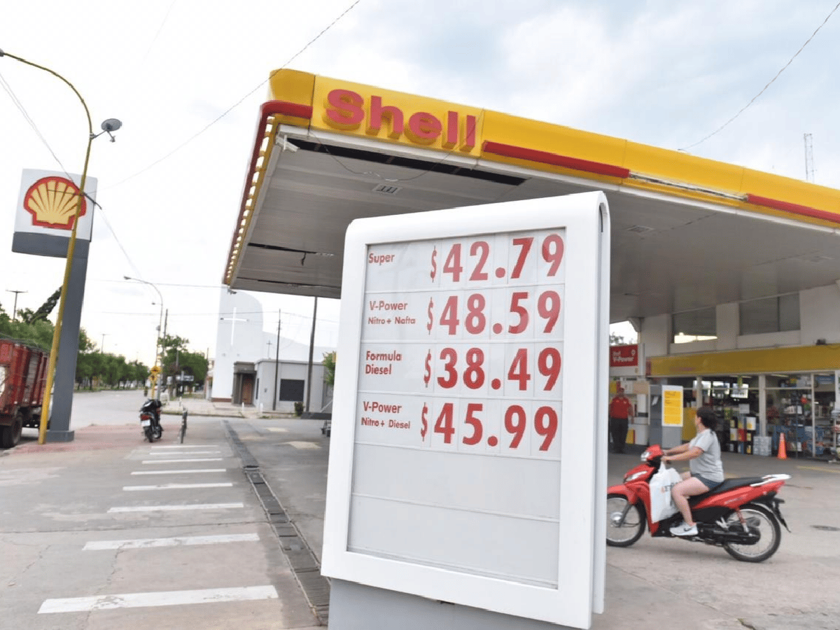 Shell bajó los precios de sus combustibles en la ciudad 