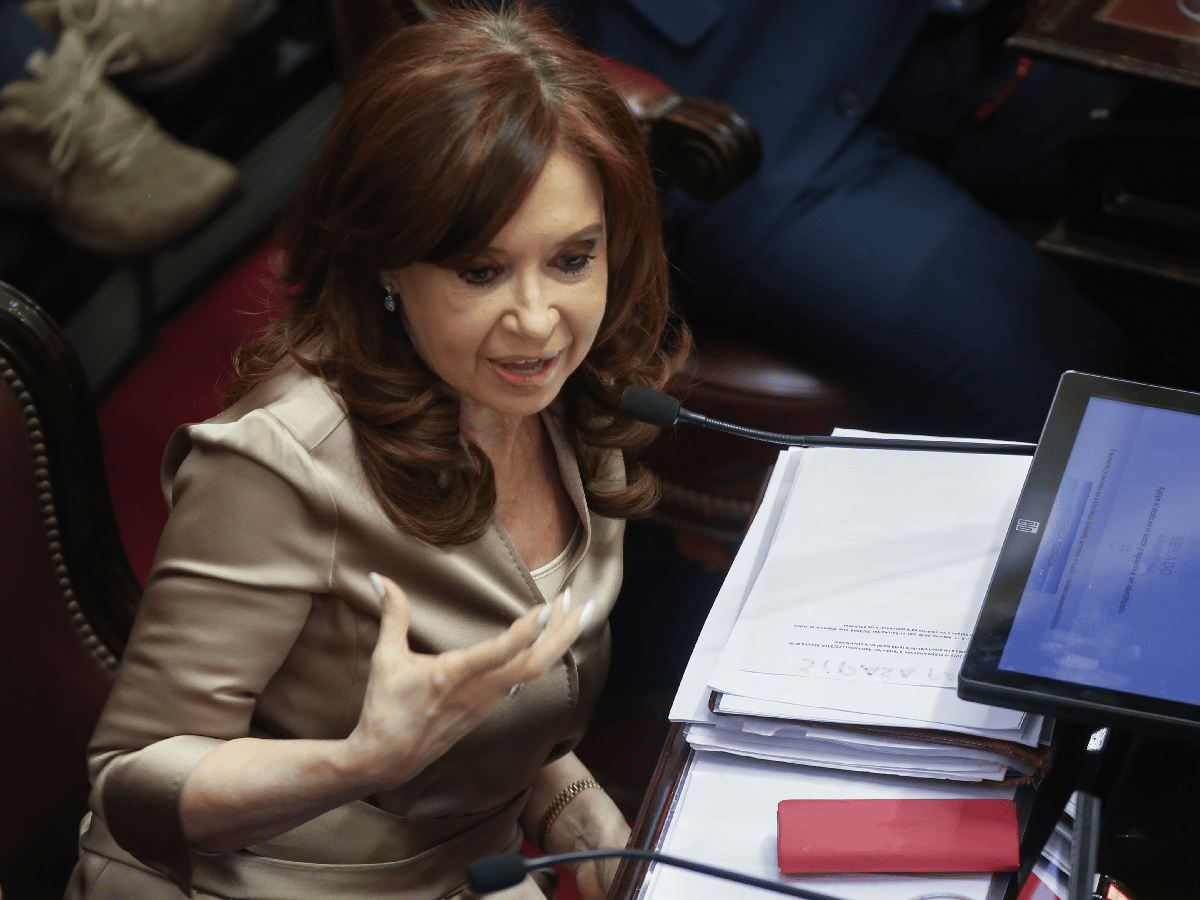  Postergaron el inicio del primer juicio oral a CFK
