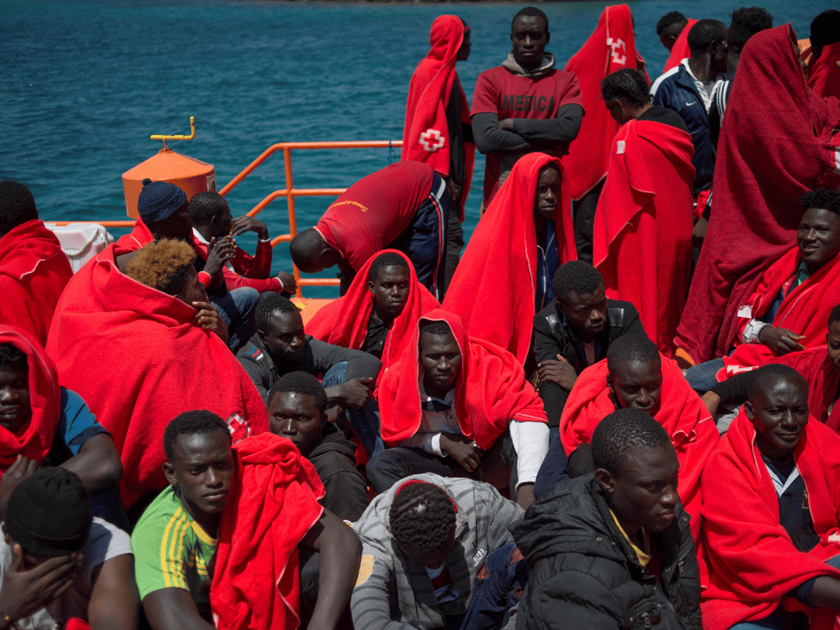 España rescata a 340 migrantes en el Mediterráneo