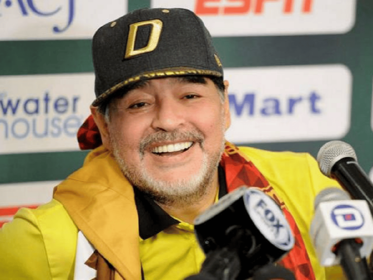 Maradona deja Dorados por problemas de salud 