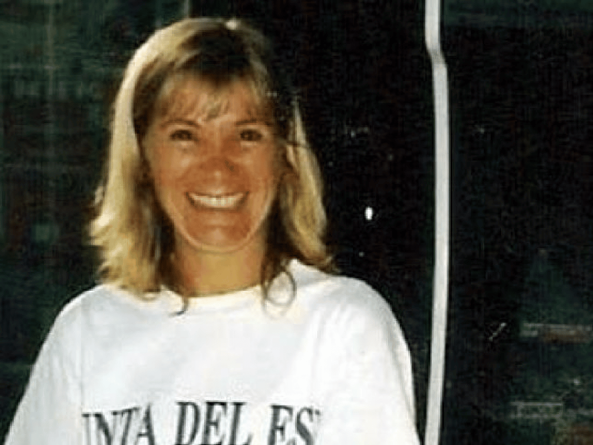 Escuela de San Jorge llevará el nombre de la maestra asesinada hace diez años 