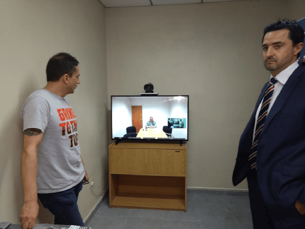 Tribunales ya tiene su sala de videoconferencias   
