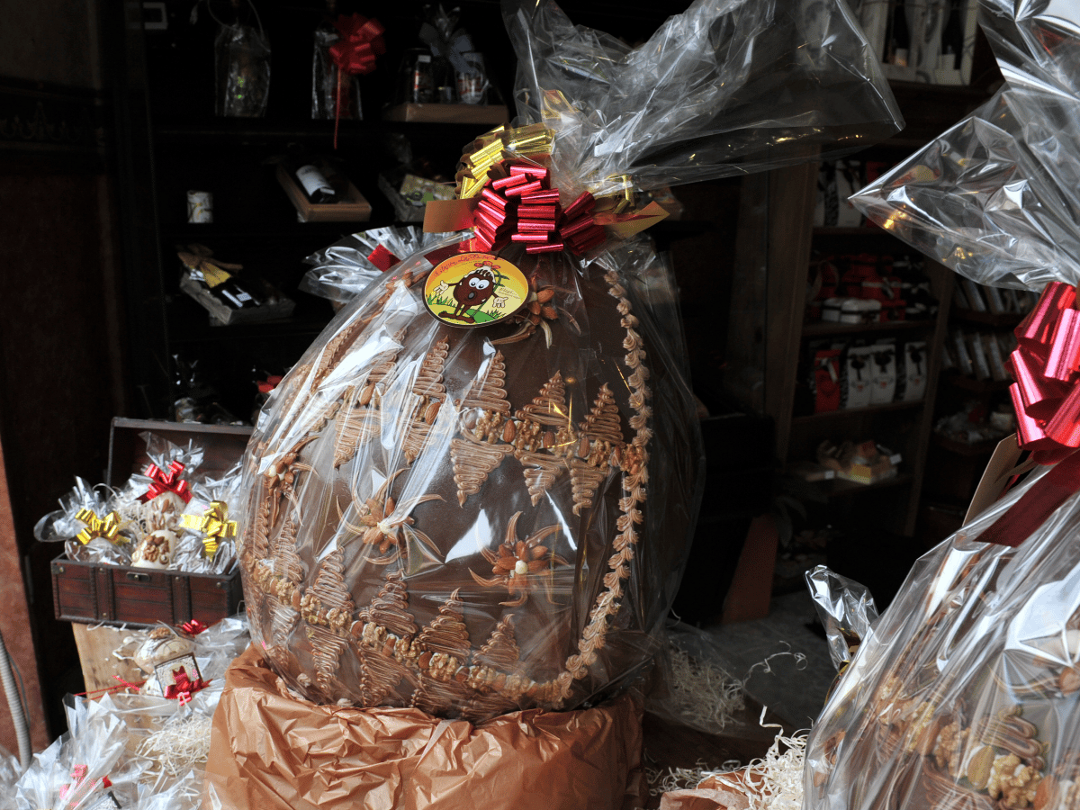 La Palma sortea su tradicional huevo de Pascua gigante y solidario
