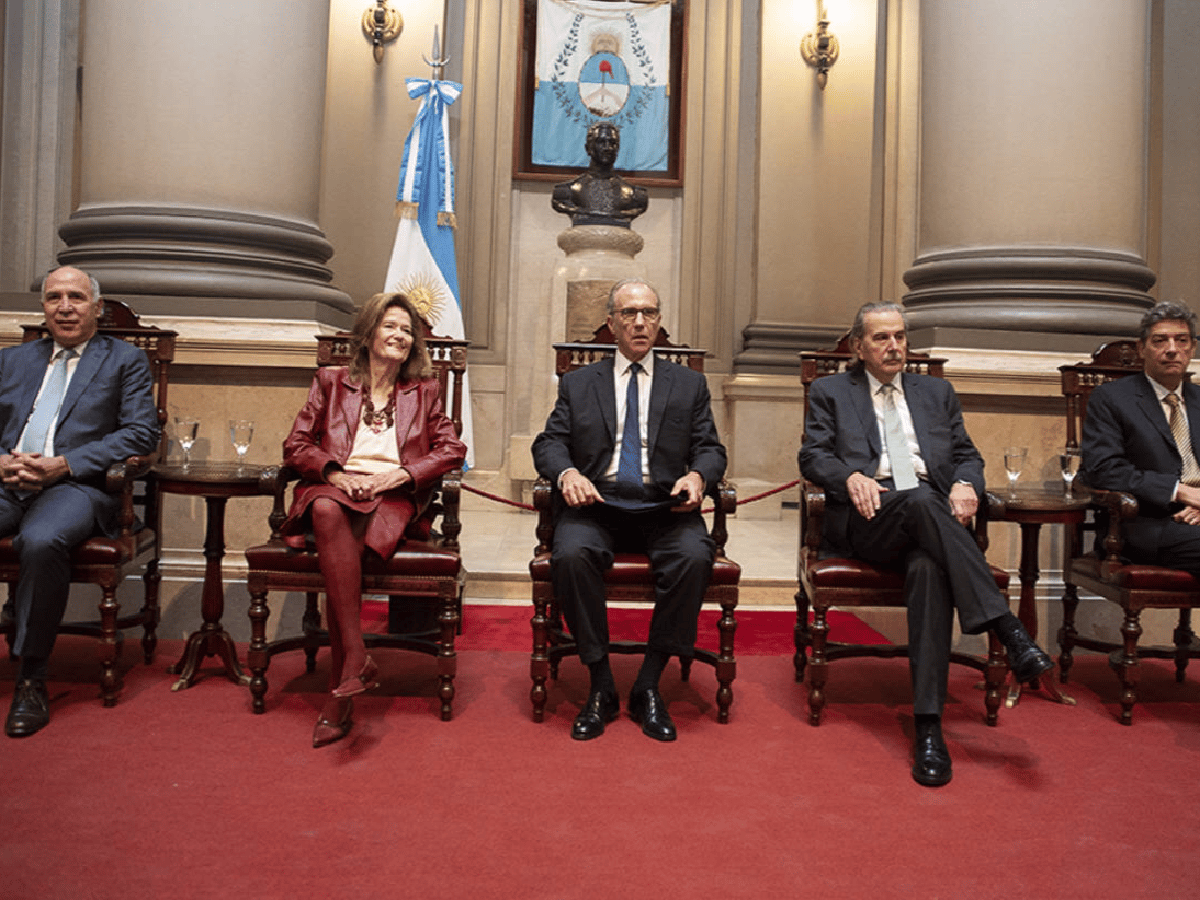 La Corte podría retrasar el inicio del primer juicio contra Cristina Kirchner