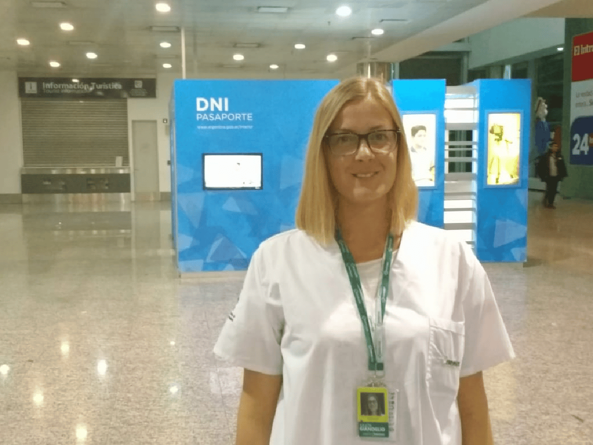 Curar en el aeropuerto: la experiencia de una médica sanfrancisqueña en Córdoba   