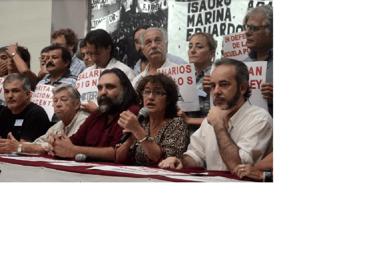 Rige el paro de CTERA por la muerte de las dos maestras en Chubut