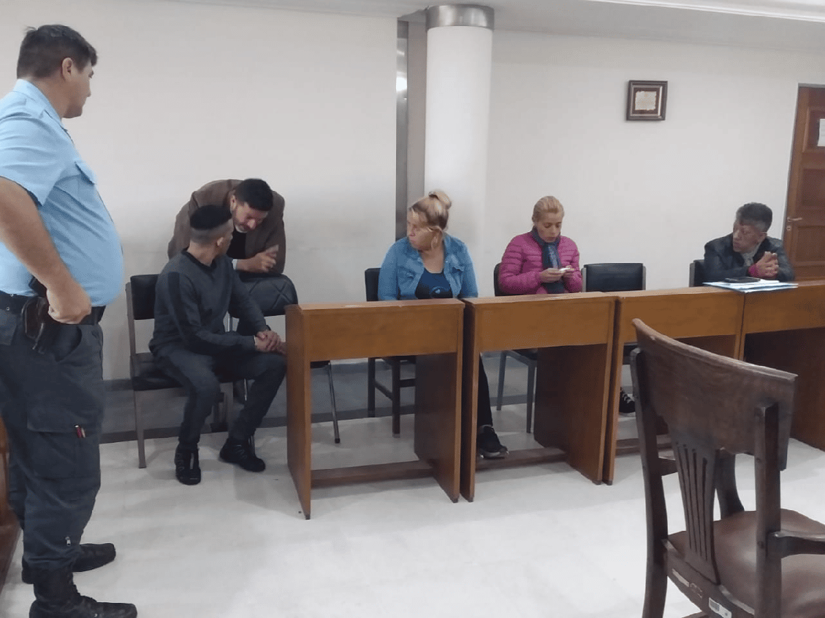 Tres mujeres y un hombre de Arroyito, condenados por narcomenudeo