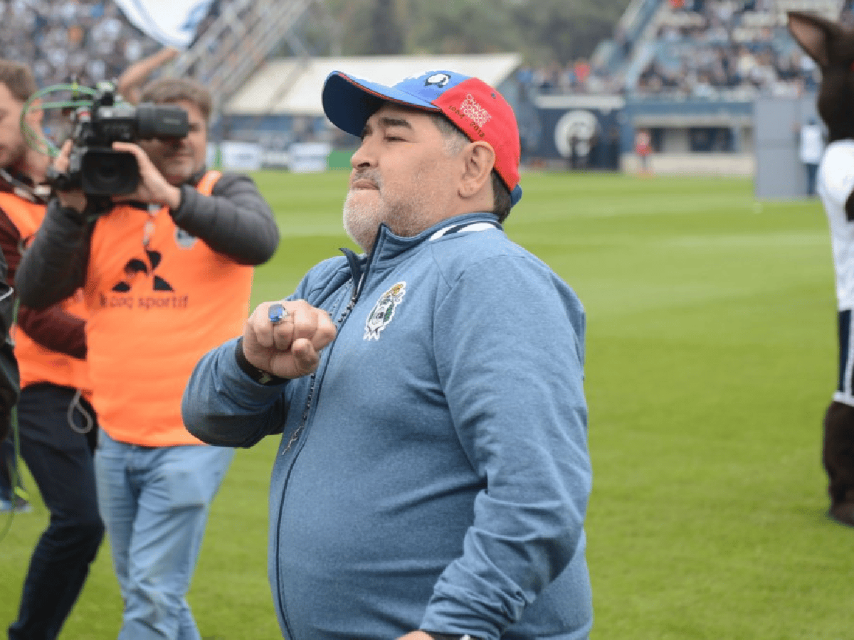 ¿Fin del ciclo de Diego Maradona en Gimnasia?