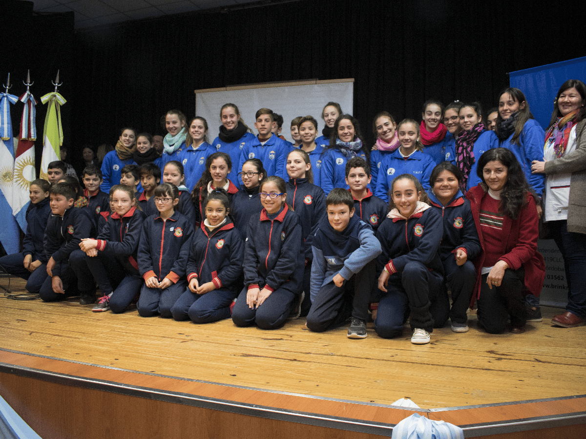 Más de cien estudiantes brinkmanenses recibieron el premio Manuel Belgrano  