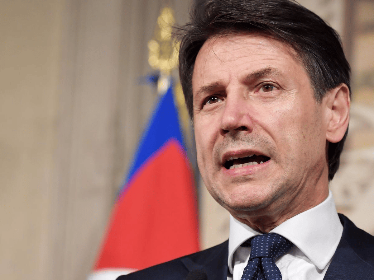 Giuseppe Conte renunció como primer ministro de Italia
