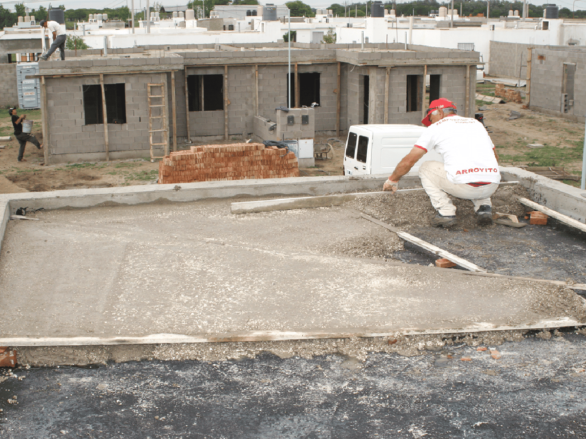 Arroyito: avanza la construcción de 29 viviendas municipales 