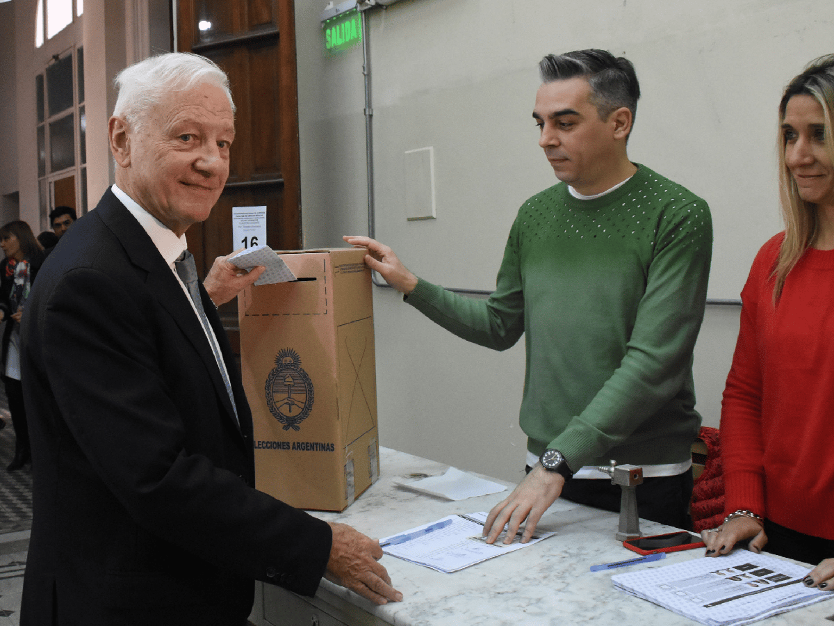 Elecciones en la UNC: amplia diferencia a favor de Hugo Juri 