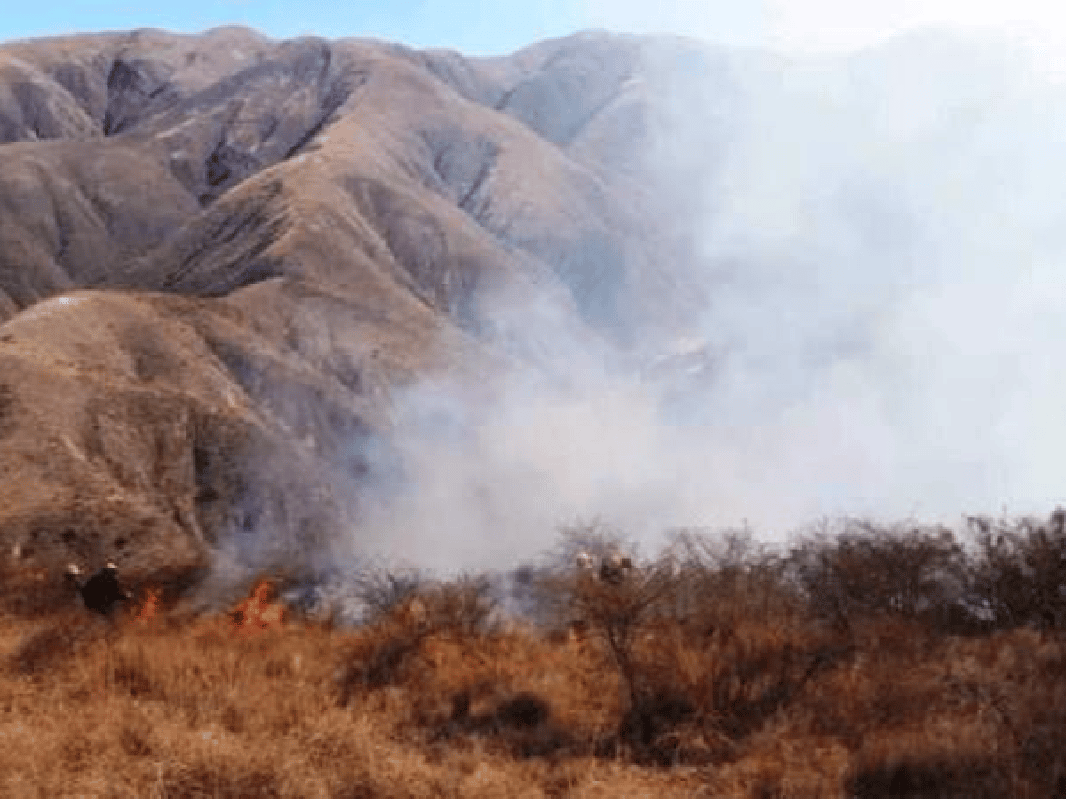 Un incendio forestal en Catamarca  ya arrasó con más de 300 hectáreas