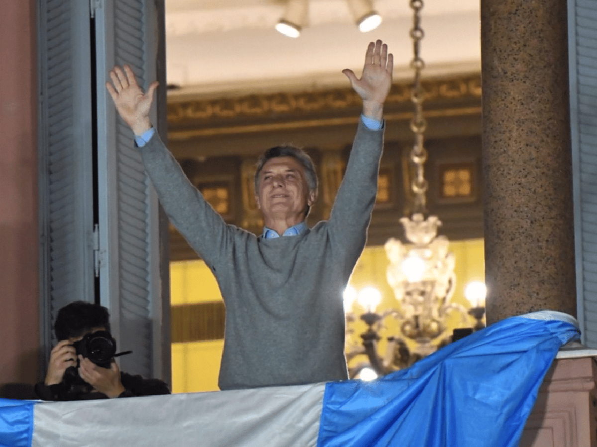Macri se despide esta tarde con una marcha en Casa Rosada 