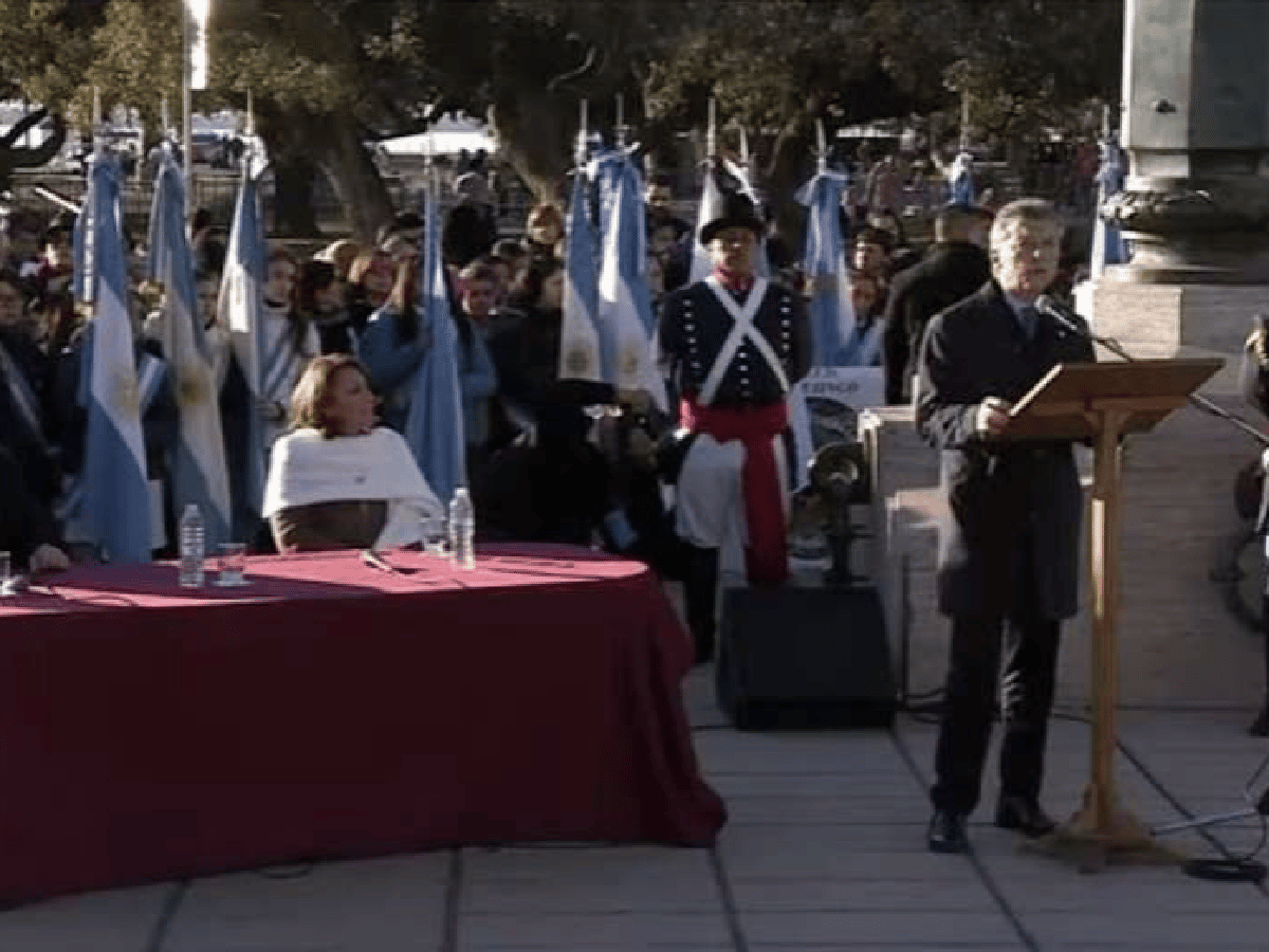 "El país ha comenzado a crecer", afirmó Macri en Rosario