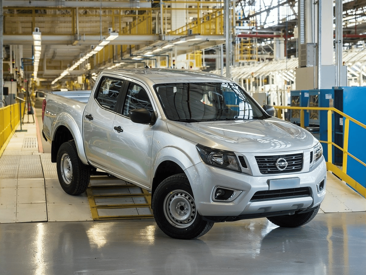  Nissan comenzó a exportar a Brasil la pick up que produce en Córdoba