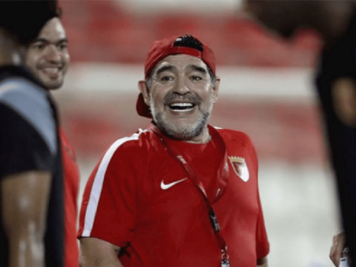Maradona busca el ascenso 