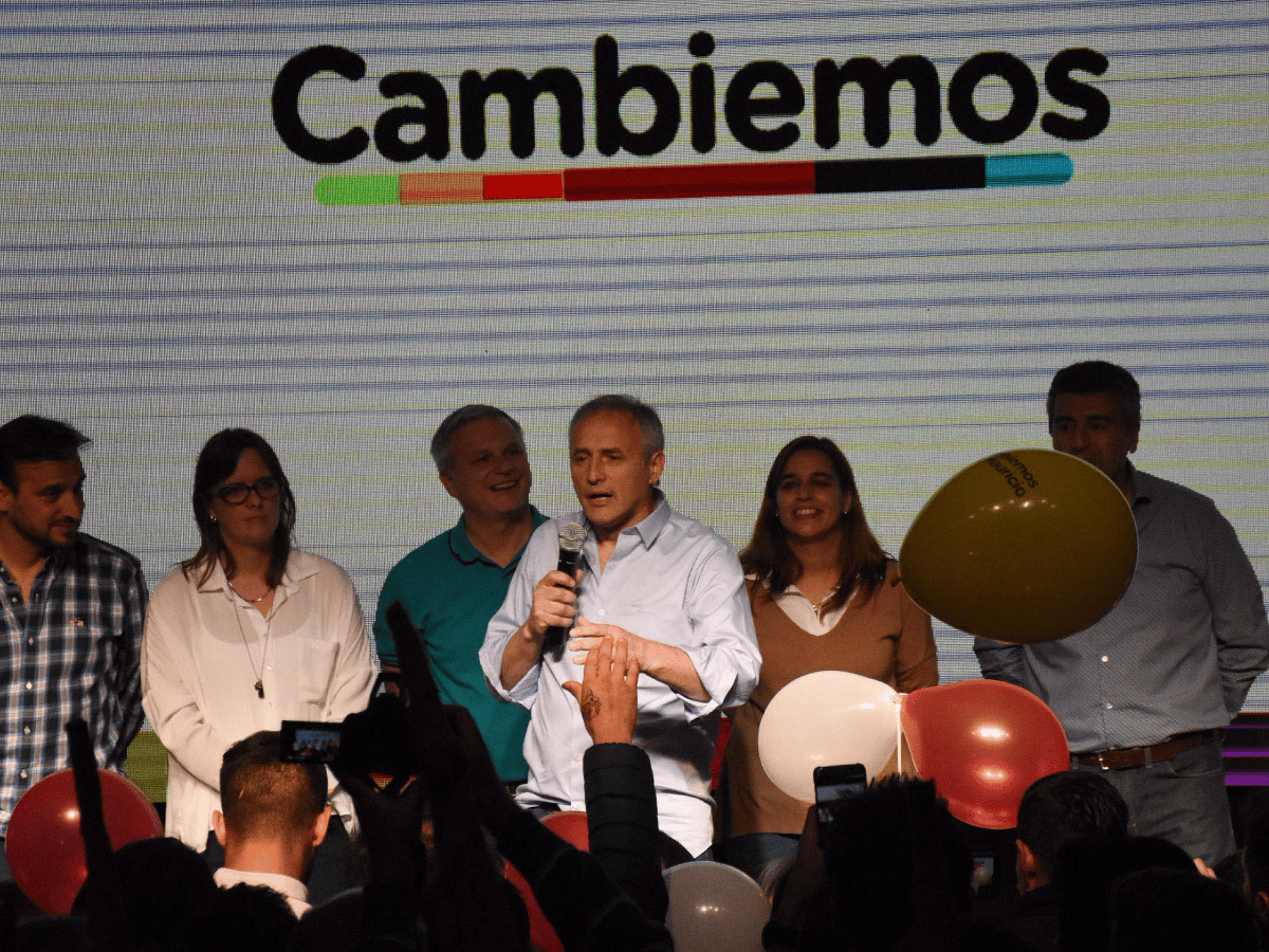 Cambiemos logra amplio triunfo en Córdoba y se adjudica cinco de las nueve bancas de diputados nacionales