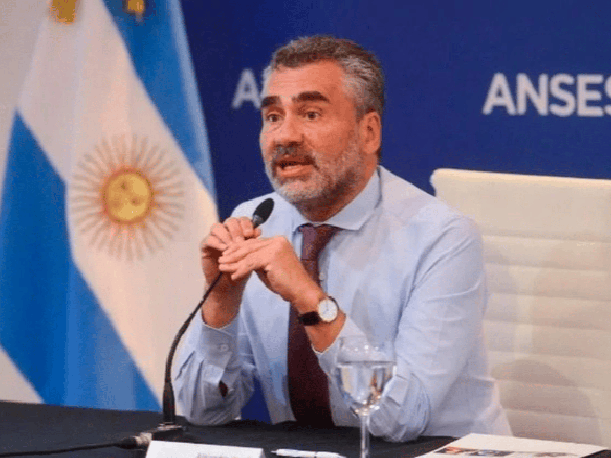El gobierno pidió la renuncia de Vanoli y es la primera salida de un funcionario de Fernández