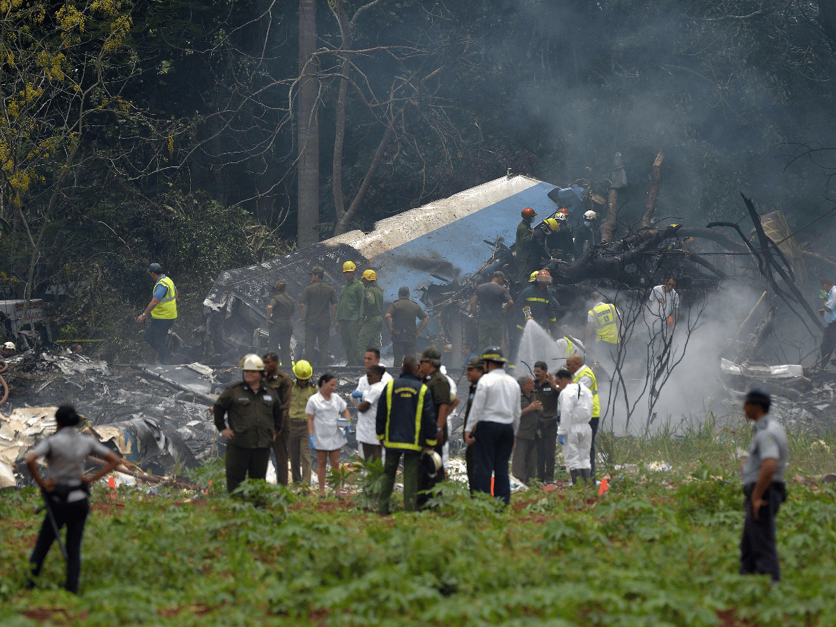 Tragedia aérea en Cuba: se estrelló un avión comercial con 113 personas a bordo 